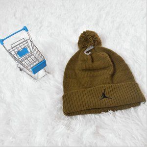 Nike Jumpman Youth Boys Pom Pom Beanie Militia Green